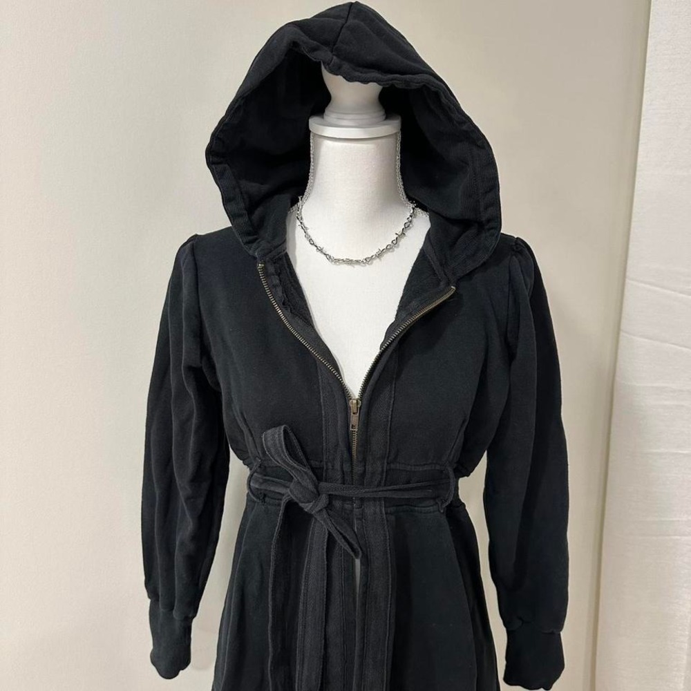 One World 90s hooded long sweatshirt size women's medium‎